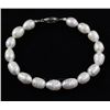 Image 2 : 84.50CTW 7" WHITE FRESHWATER PEARL BRACELET METAL LOCK