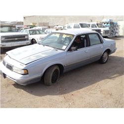 1995 OLDSMOBILE CIERA ~ 135,383 MILES VIN: 1G3AJ55M4S6429930  V6, 3.1L, FWD FLAT TIRES, BODY DAMAGE