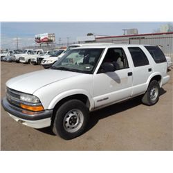 1999 CHEVROLET BLAZER ~ 151,839 MILES VIN: 1GNDT13W8XK143105  V6, 4.3L, 4WD TITLE # 07145734A902404