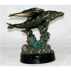 MOTHER AND KID WHALES ON PATINA STATUE