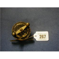 A 19th Century brass and Japanned fishing reel 2 