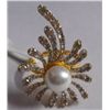 Image 1 : 7.69g Ring in 14kt 6.596g Gold,1.52 Ctw Diamond,3.95 Ctw Pearl