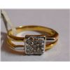 Image 1 : 3.239g Ring in 14kt 3.149g Gold,0.45 Ctw Diamond