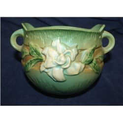 Roseville Gardenia Hanging Bowl Green