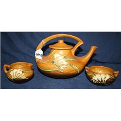 Roseville 3 Piece Tea Pot Sugar Creamer Fresia