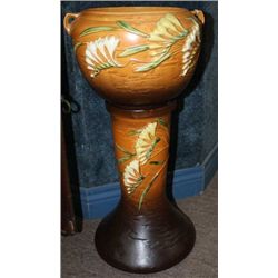 Roseville Freesia Jardiniere & Pedestal Tan