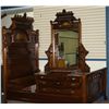 Image 3 : 2 Pc Victorian Walnut Inlaid Bed Set
