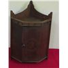 Image 1 : 19th c Corner Cupboard