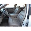 Image 8 : 2001 - LINCOLN TOWN CAR