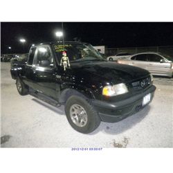 2001 - MAZDA B4000