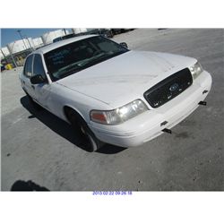 2002 - FORD CROWN VICTORIA