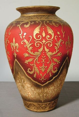 Regal Fleur De Lis Vase