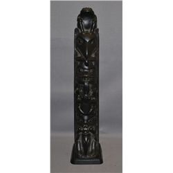 NORTHWEST COAST TOTEM POLE