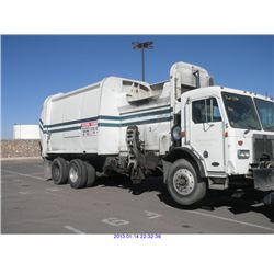2002 - PETERBILT 320