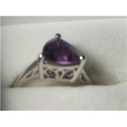 AMETHYST TRI SOLITARE PLATNIUM  OVERLAY SILVER RING SIZE 8