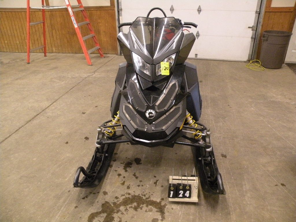 2008 Ski Doo 800 Summit SN2BPSCT8A08V002063 2008 Ski Doo 800 Summit SN2BPSCT8A08V002063