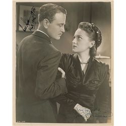 Olivia de Havilland and Lew Ayres