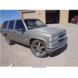 1998 - CHEVROLET TAHOE