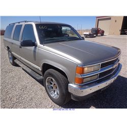 1998 - CHEVROLET SUBURBAN