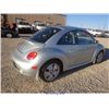 Image 4 : 2002 - VOLKSWAGEN BEETLE