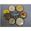 Image 1 : Six stop watches.