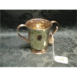 A George III silver baluster 2-handled mug, on circular stepped foot,  London 1784, 3 3/4" high,