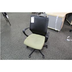 KEILHAUER TOM BEIGE TASK CHAIR