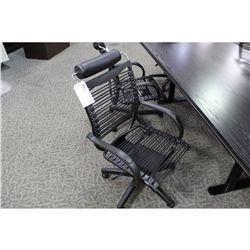 BUNGEE BLACK HIGH-BACK EXECUTIVE TILTER CHAIR
