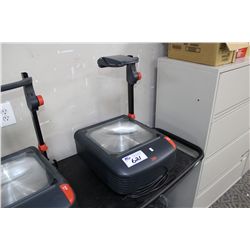 3M OVERHEAD PROJECTOR