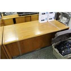 MEDIUM OAK 72" X 36" EXECUTIVE DESK