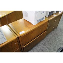 MEDIUM OAK 2-DRAWER LATERAL FILE CABINET