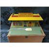 Image 1 : A Dinky filling/service station No. 48 with green base and yellow  roof, boxed.