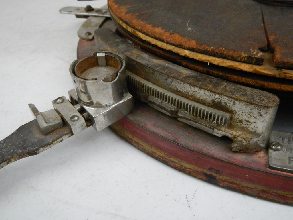 The Templeton Country Store Cheese Cutter