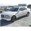Image 4 : 1995 - MERCEDES BENZ C220