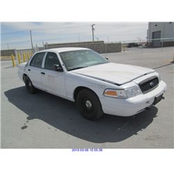 2002 - FORD CROWN VICTORIA