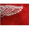 Image 4 : 2004-05 DETROIT RED WINGS JERSEY WITH 21 AUTOGRAPHS