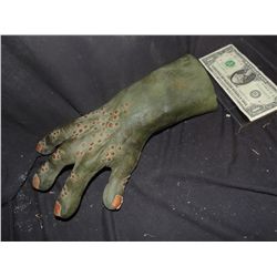 ALIEN CREATURE MONSTER OR DEMON RIGHT WEARABLE COSTUME HAND GLOVE NO RESERVE HIGH BID GETS IT!