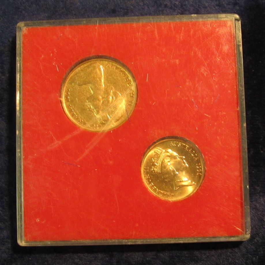 752. Australia Coin Display Case containing "Farewell to Australia 1c