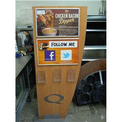 Quiznos Sign