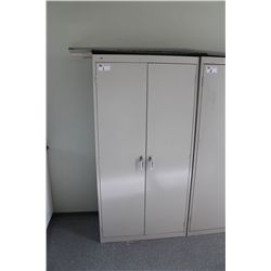 2 DOOR METAL STORAGE CABINET