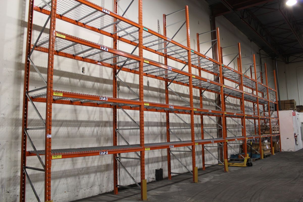 20ft Racking 7 BAYS OF 20FT INDUSTRIAL PALLET RACKING
