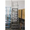 Image 1 : 10FT METAL MOBILE SHOP STAIRS
