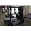 Image 3 : KOMATSU FG25  PROPANE FORKLIFT 4200LB