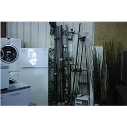 LOT OF SALON TRACK LIGHTING