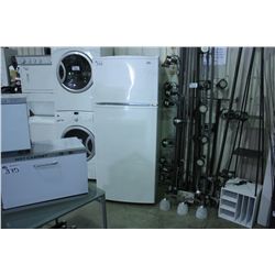 WHITE INGLIS REFRIGERATOR