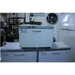 UV HOT CABINET TOWEL WARMER