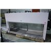 Image 1 : WHITE LABORATORY FUME HOOD