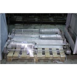 PALLET OF INDUSTRIAL LIGHTING