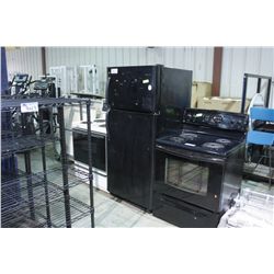 BLACK FRIGIDAIRE REFRIGERATOR