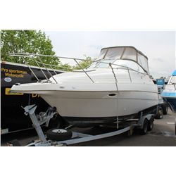 2001 MAXUM 2400 SCR POWER BOAT